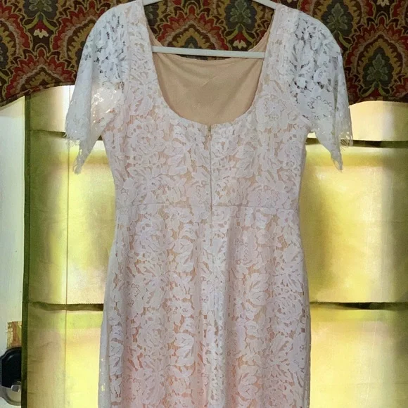 Just Me Dresses | Nwot Just Me Size Large White Lace Nude Lining Mermaid Midi Dress Short Sleeves | Color: Cream/White | Size: L | Givingtreeinc's